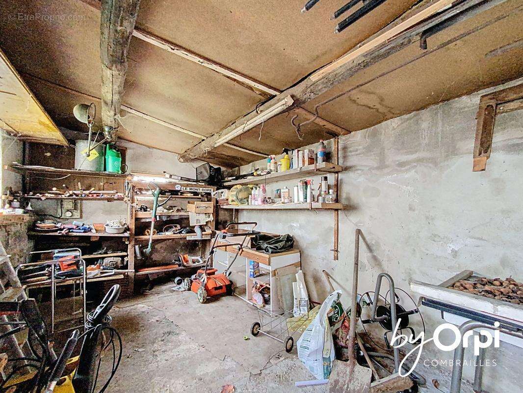 Maison à SAINT-ELOY-LES-MINES