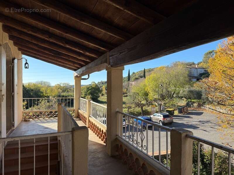 Maison à BOISSET-ET-GAUJAC