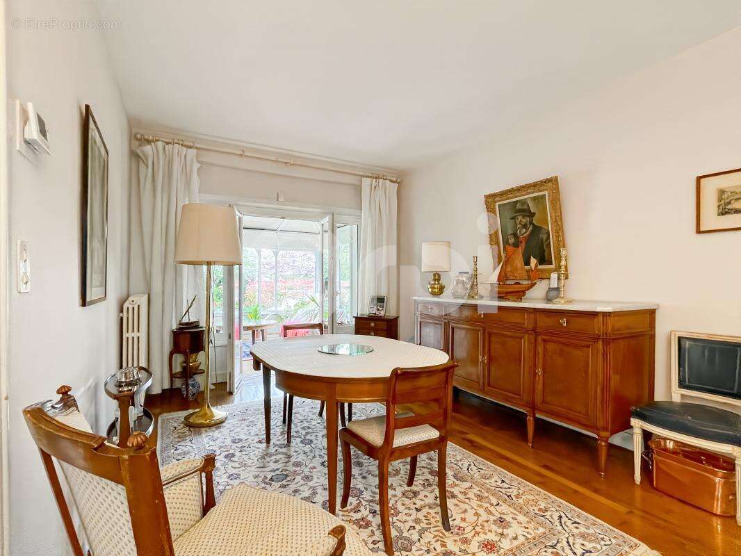 Maison bourgeoise EVREUX proche commerces - photo 9