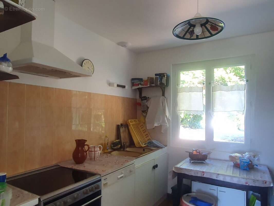 Maison à CHENAC-SAINT-SEURIN-D&#039;UZET