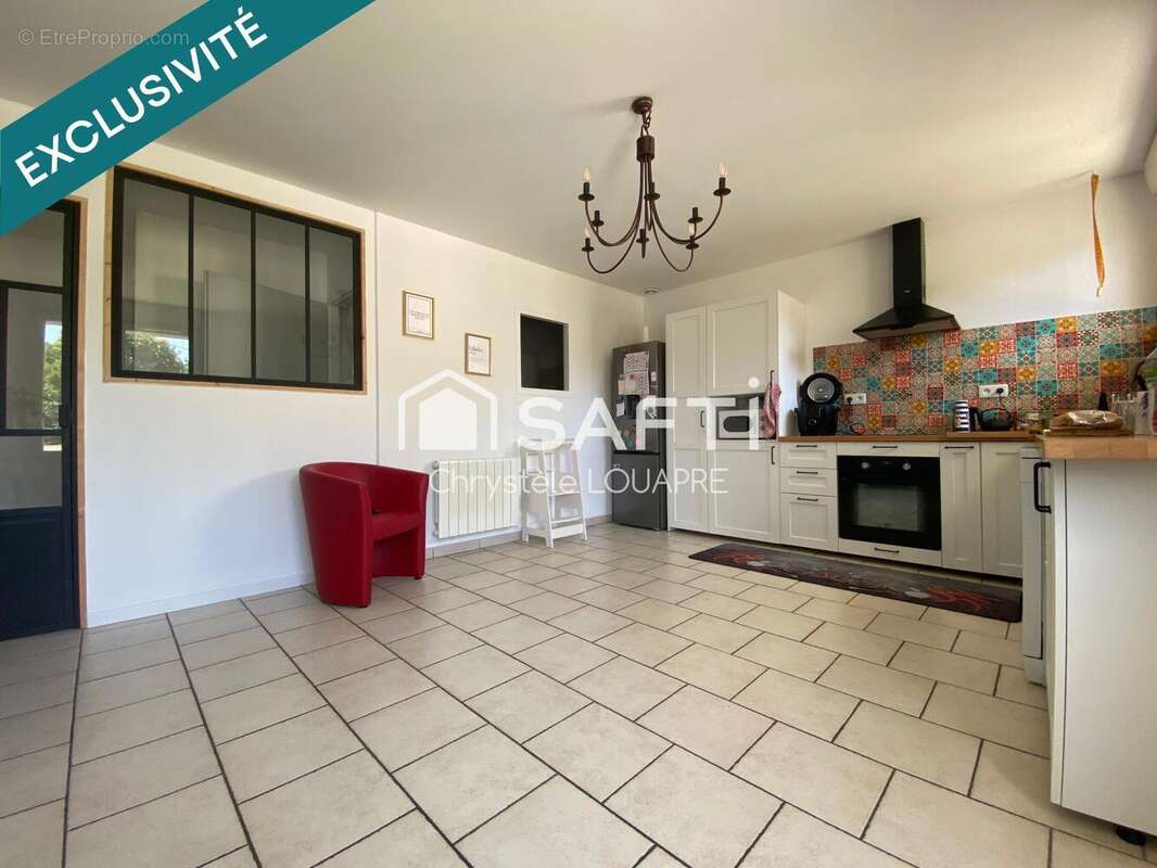Photo 2 - Maison à ASNIERES-LA-GIRAUD
