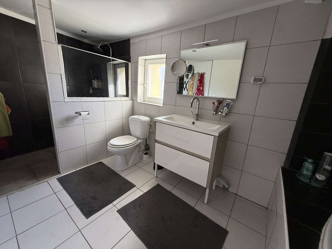 Maison à COLOMBIERS