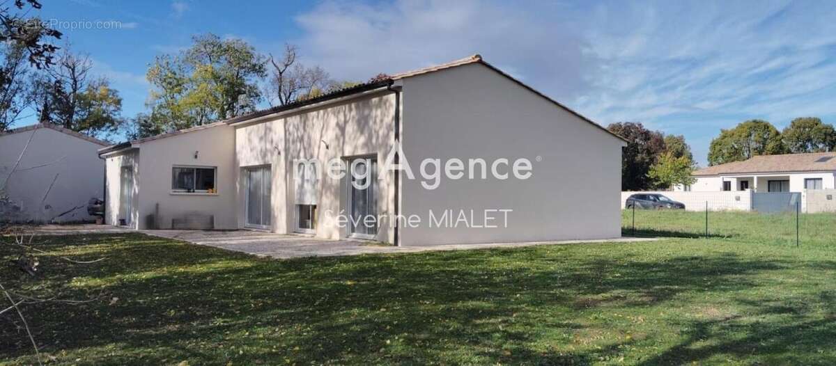 Maison à JULIENNE