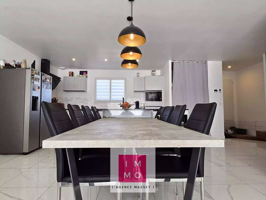 Maison à RABASTENS-DE-BIGORRE