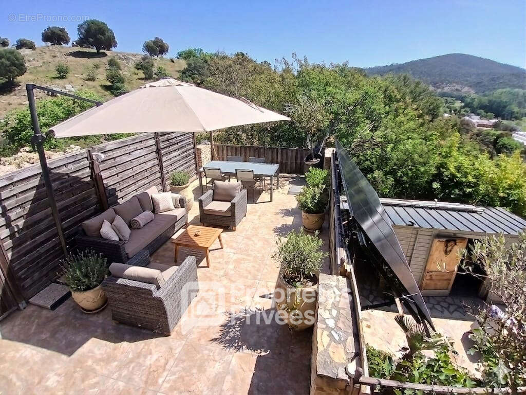 Roquebrune-sur-argens - hll - domaine sécurisé - photo 2