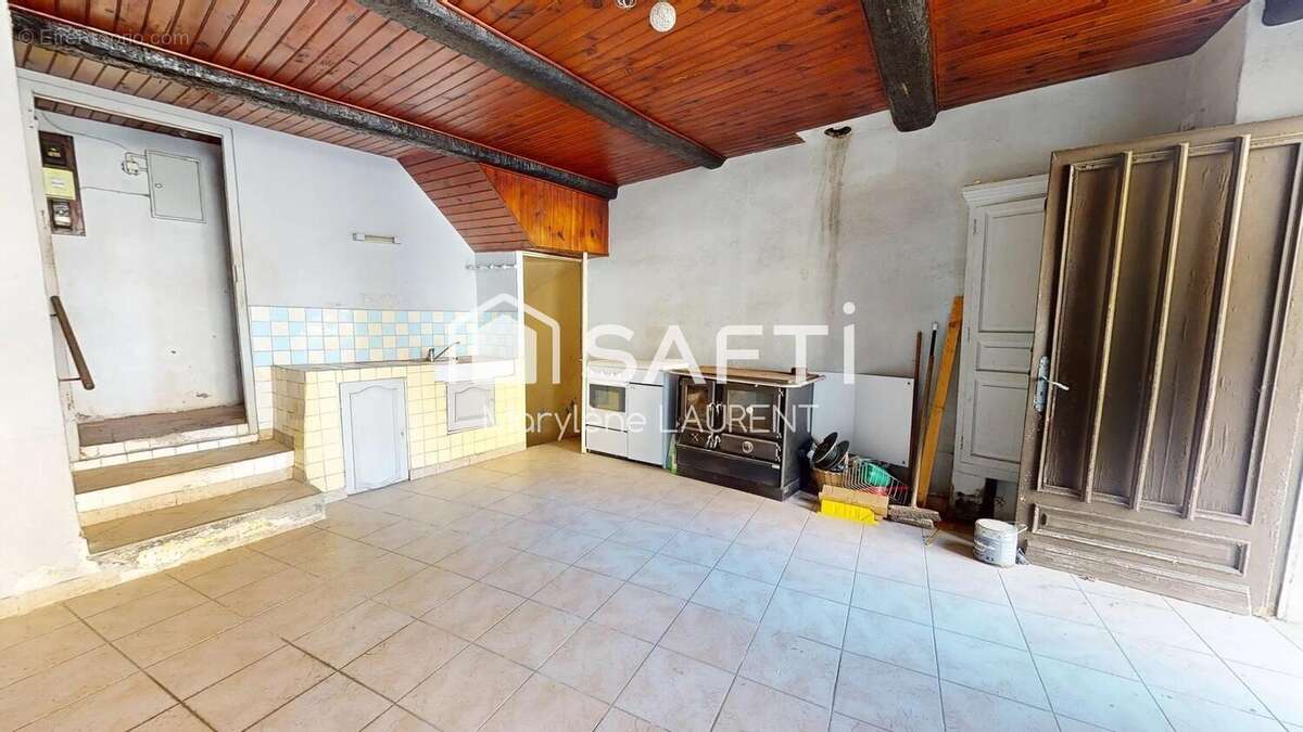 Photo 2 - Maison à COLLOBRIERES