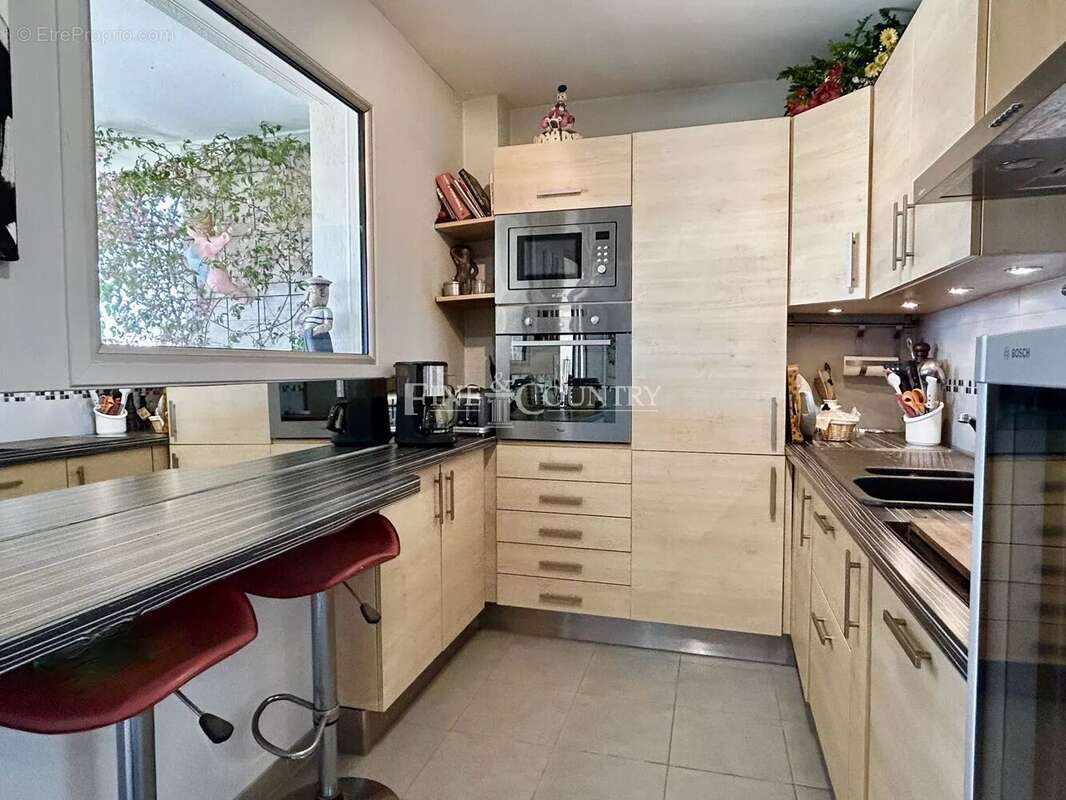 Appartement à LE CANNET