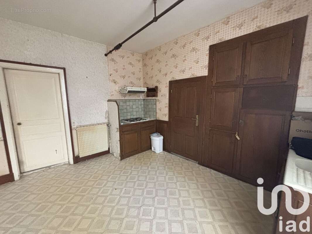 Maison 63 m² à Issoudun  - photo 5