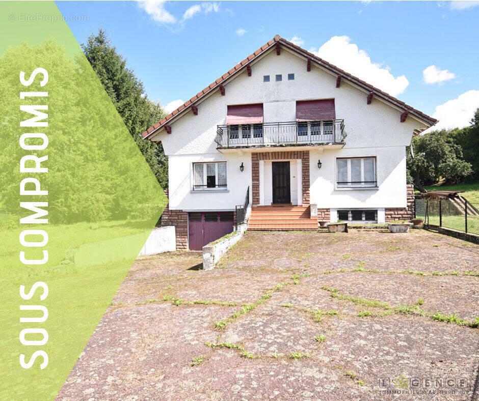 Maison à ENTRE-DEUX-EAUX