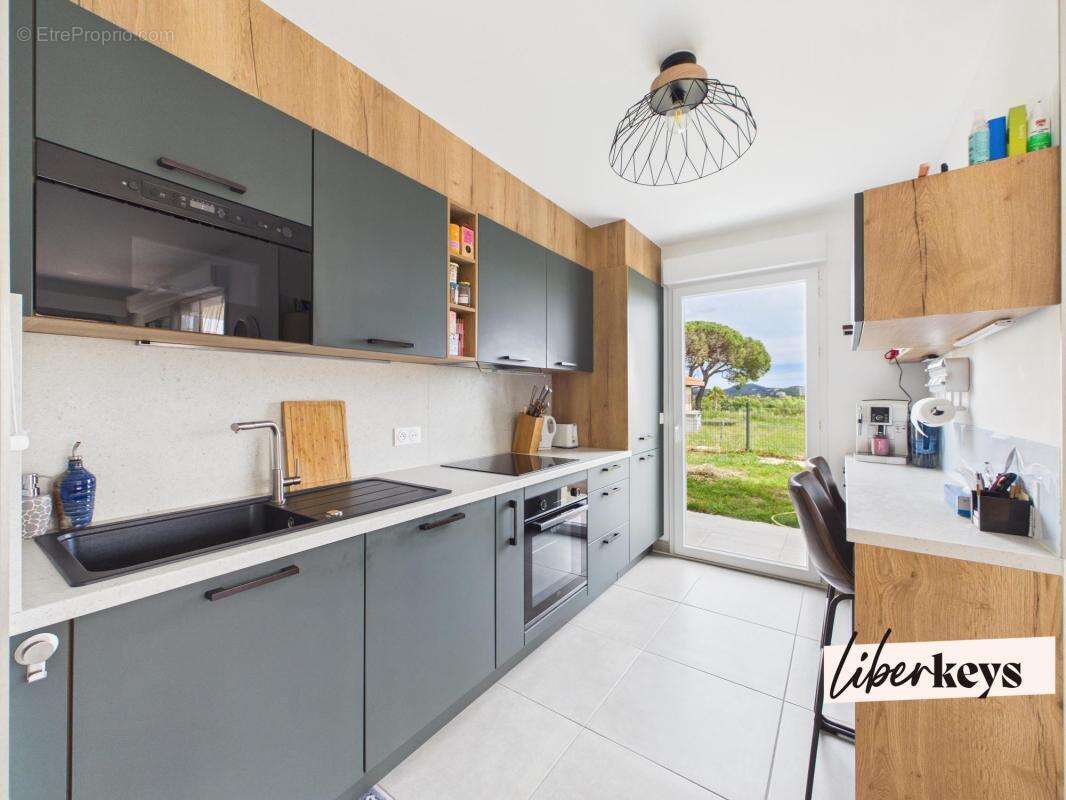 Appartement à FREJUS