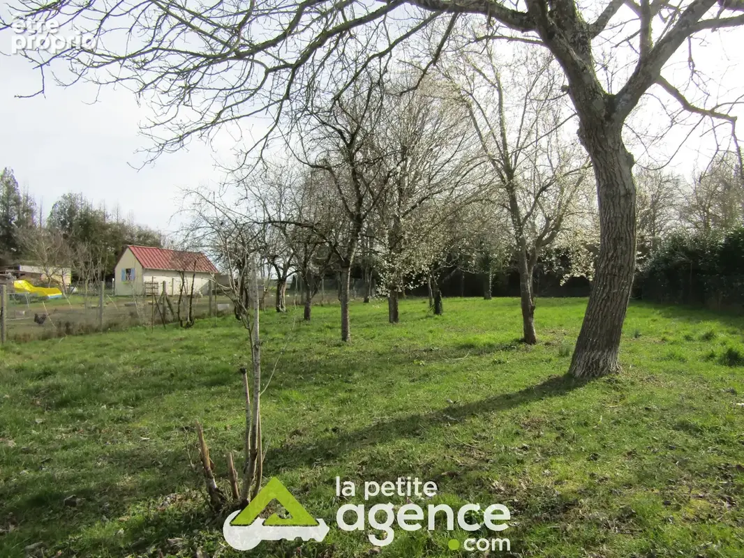 Maison 3 pièces 83 m² à vendre à La Chapelle-Hugon (18150) - photo 9