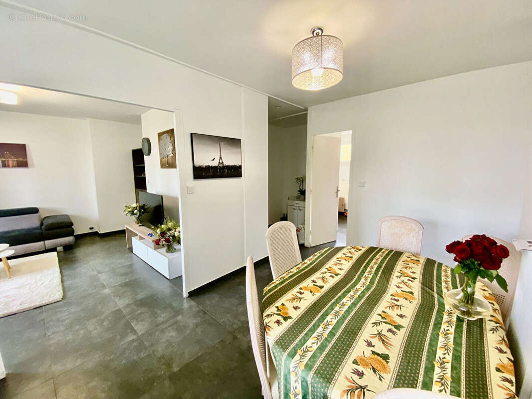 Appartement à MONTLUEL