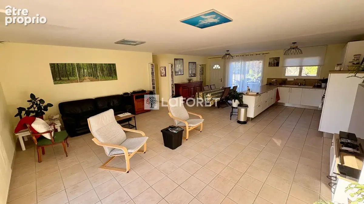 Rare à la vente : Maison 3 chambres idéalement située au VERDON SUR MER - photo 4