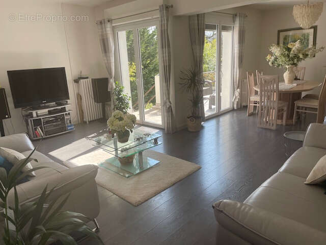 Maison à MONTEVRAIN