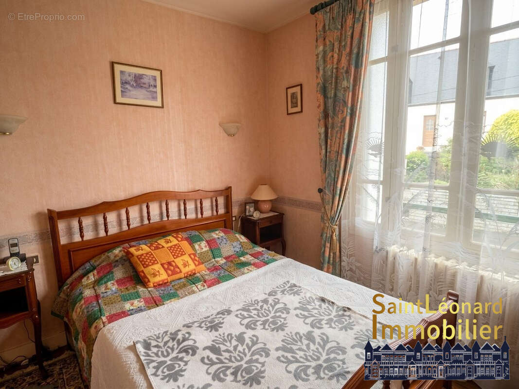 Maison 89 m² à Fougeres  - photo 7