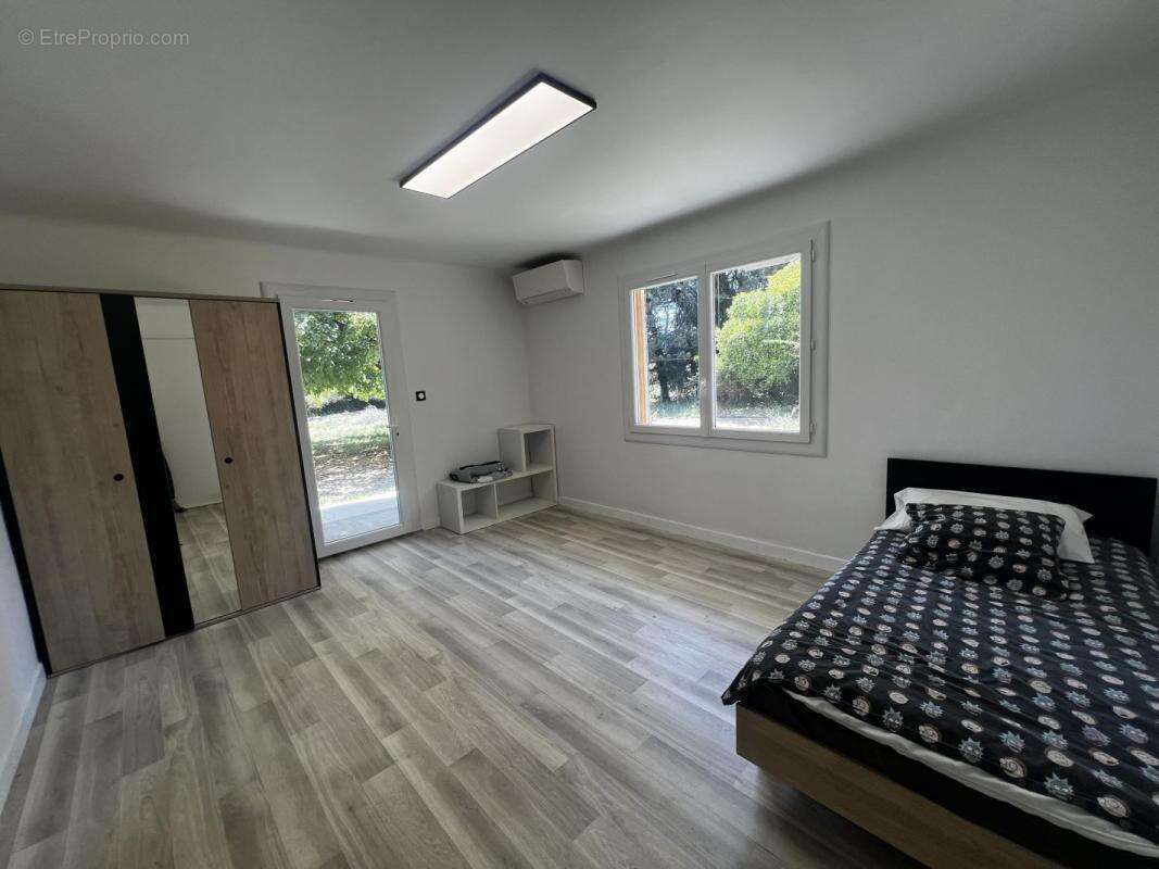 Maison à SAINT-GILLES