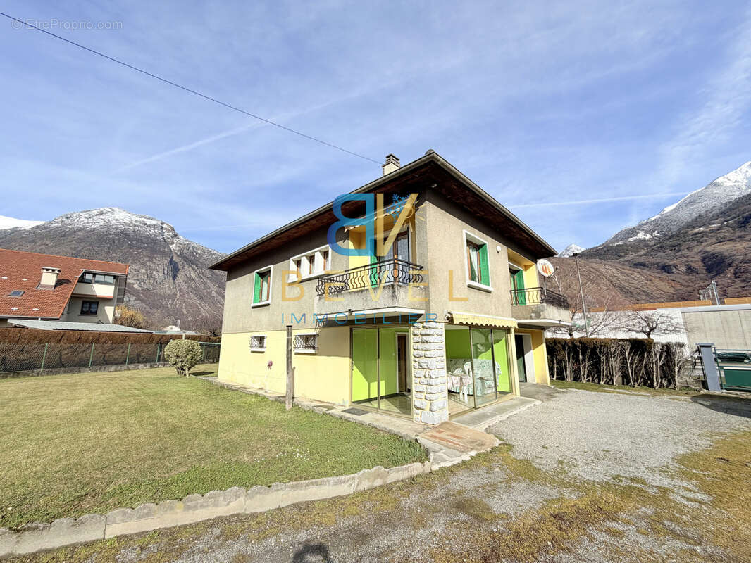 Maison à SAINT-JEAN-DE-MAURIENNE