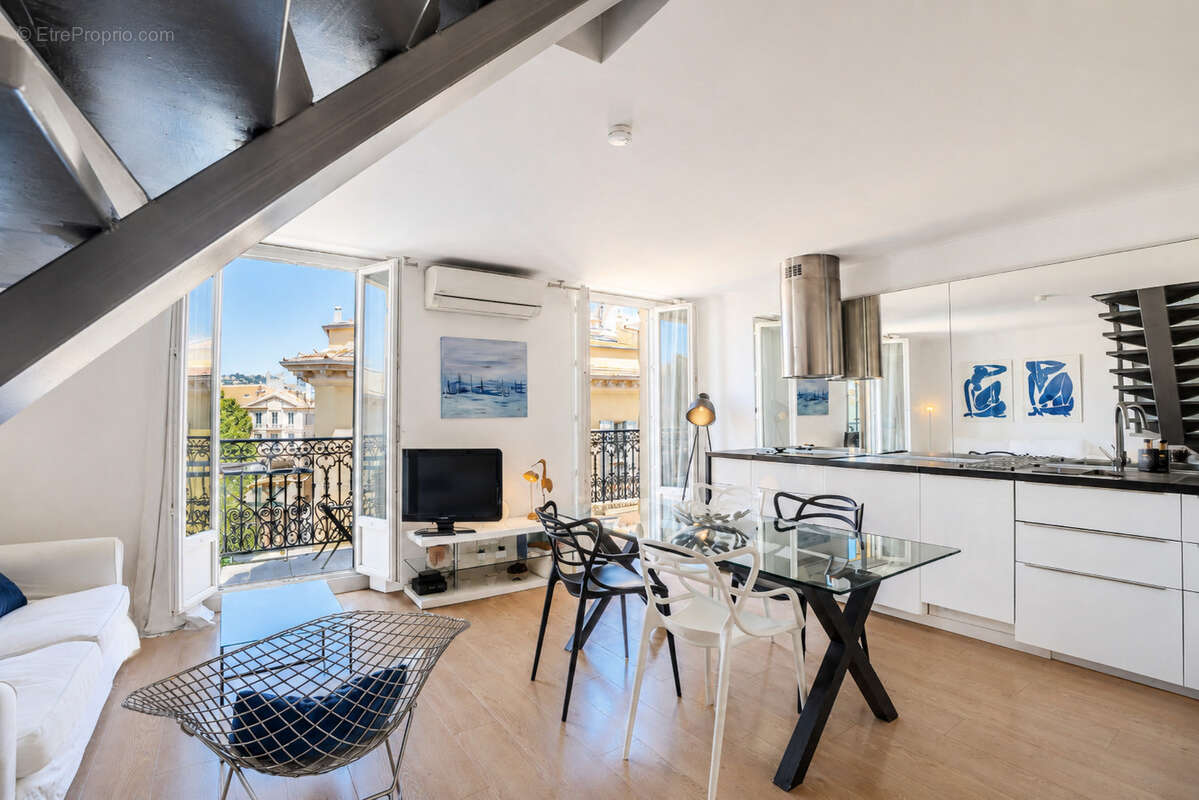 Appartement à NICE