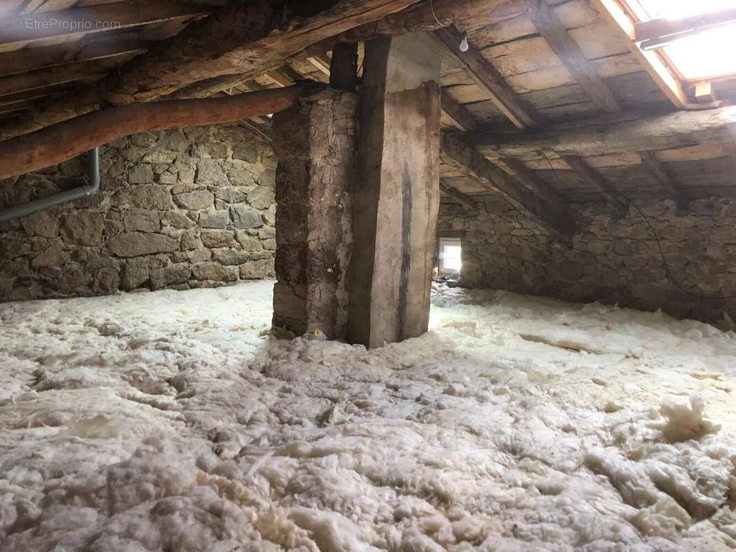 Maison à COLOMBIER-LE-VIEUX