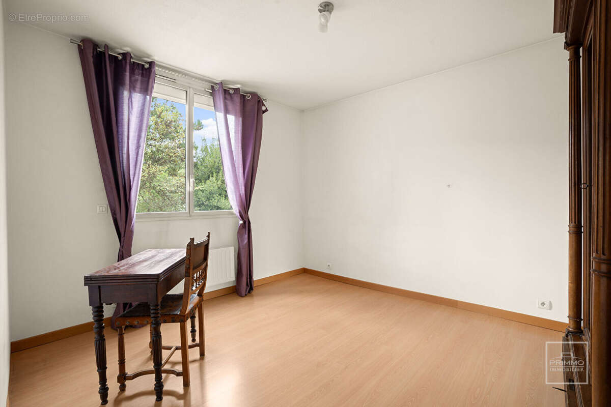 Appartement à FONTAINES-SUR-SAONE