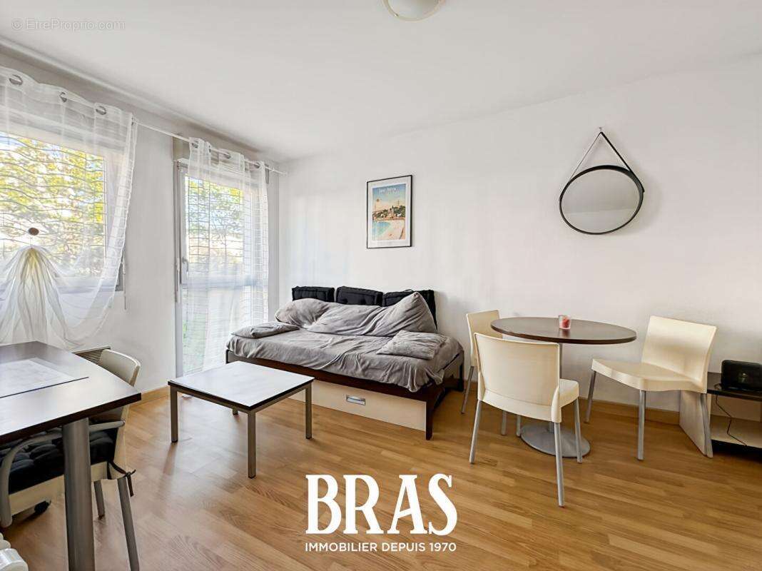 Appartement à SAINT-SEBASTIEN-SUR-LOIRE