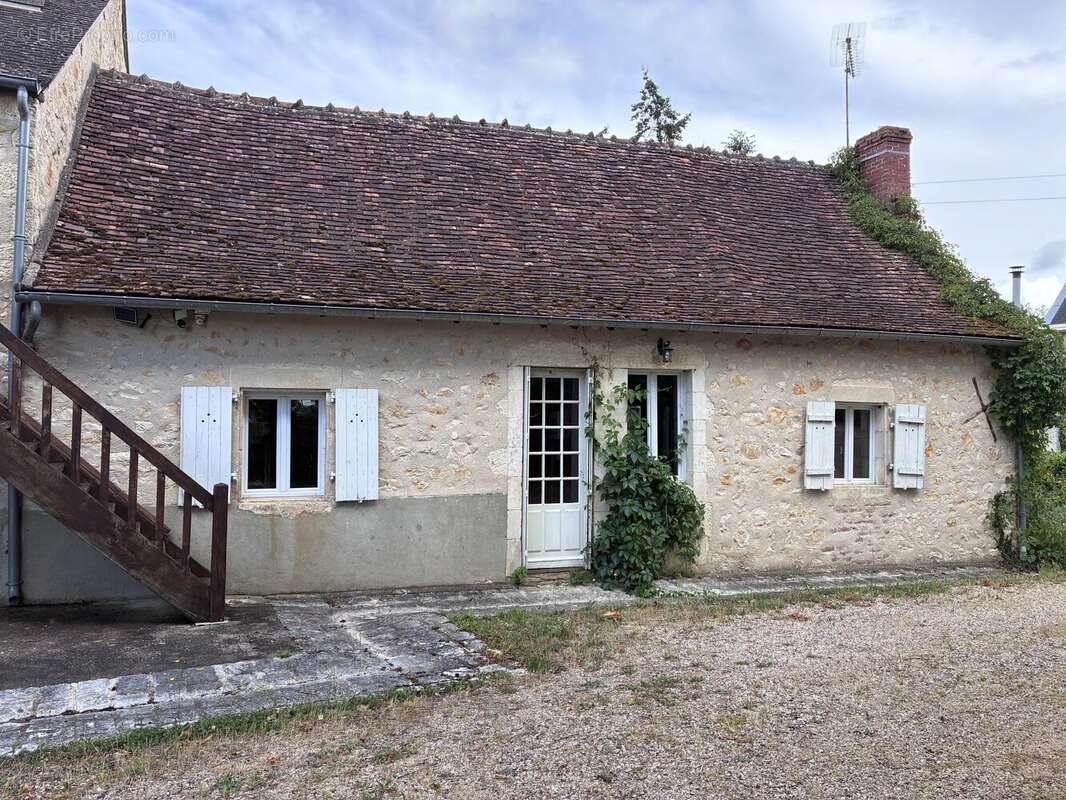 Maison à SAINT-GAULTIER