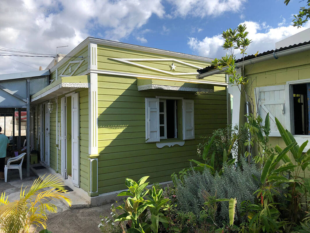 Maison à LE PORT