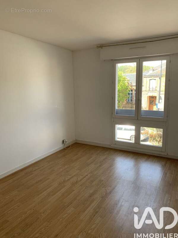 Photo 7 - Appartement à SAINT-REMY-LES-CHEVREUSE