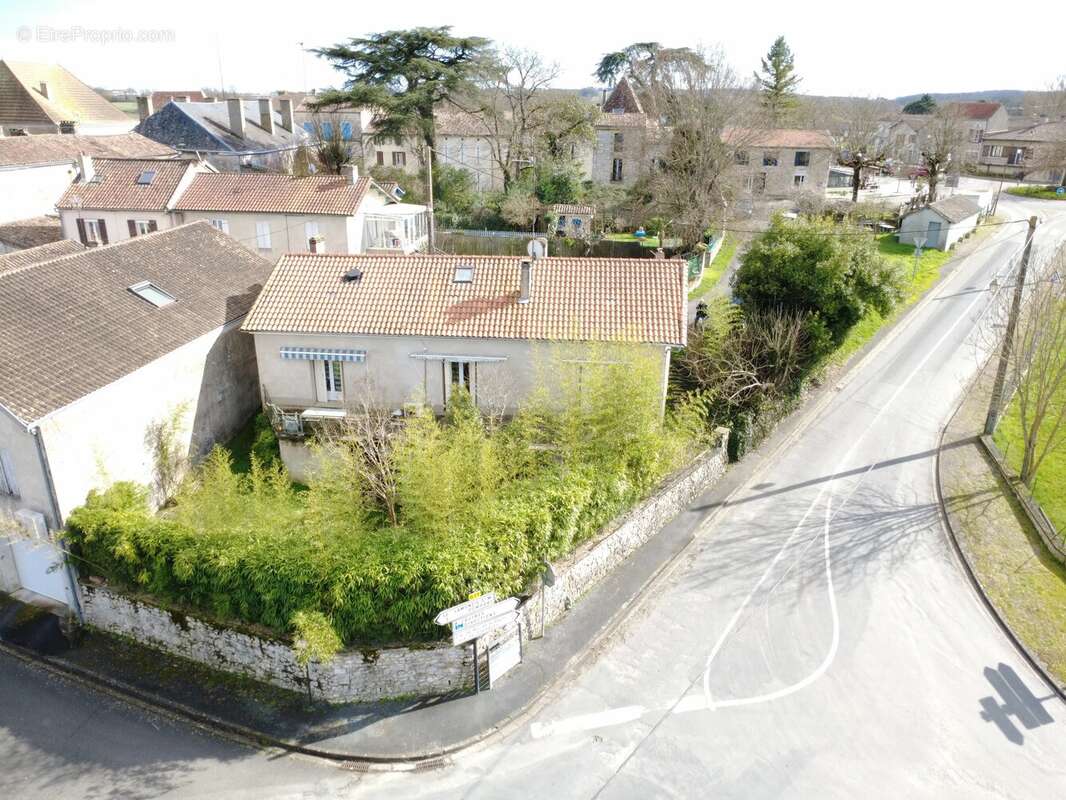 Appartement à FLAUGEAC