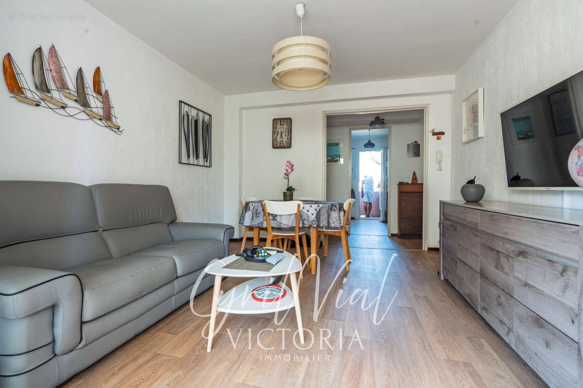 Immeuble de rapport 5 appartements et 5 garages La Seyne-sur-Mer - photo 13