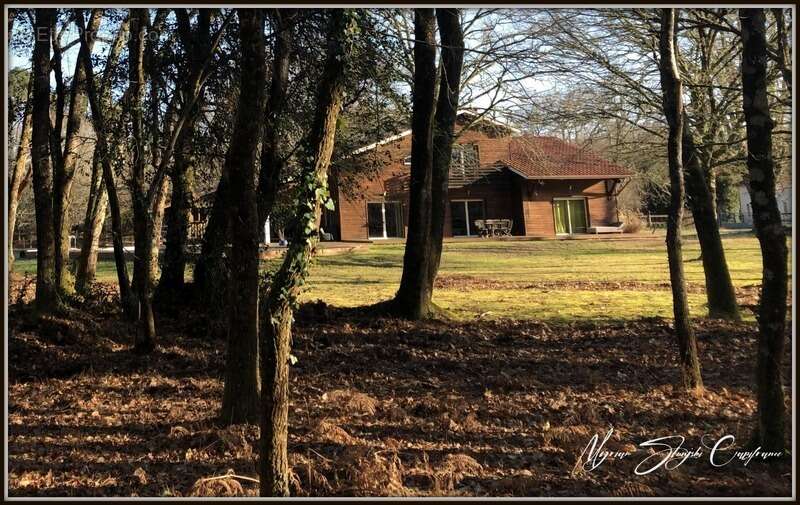 Maison à PARENTIS-EN-BORN