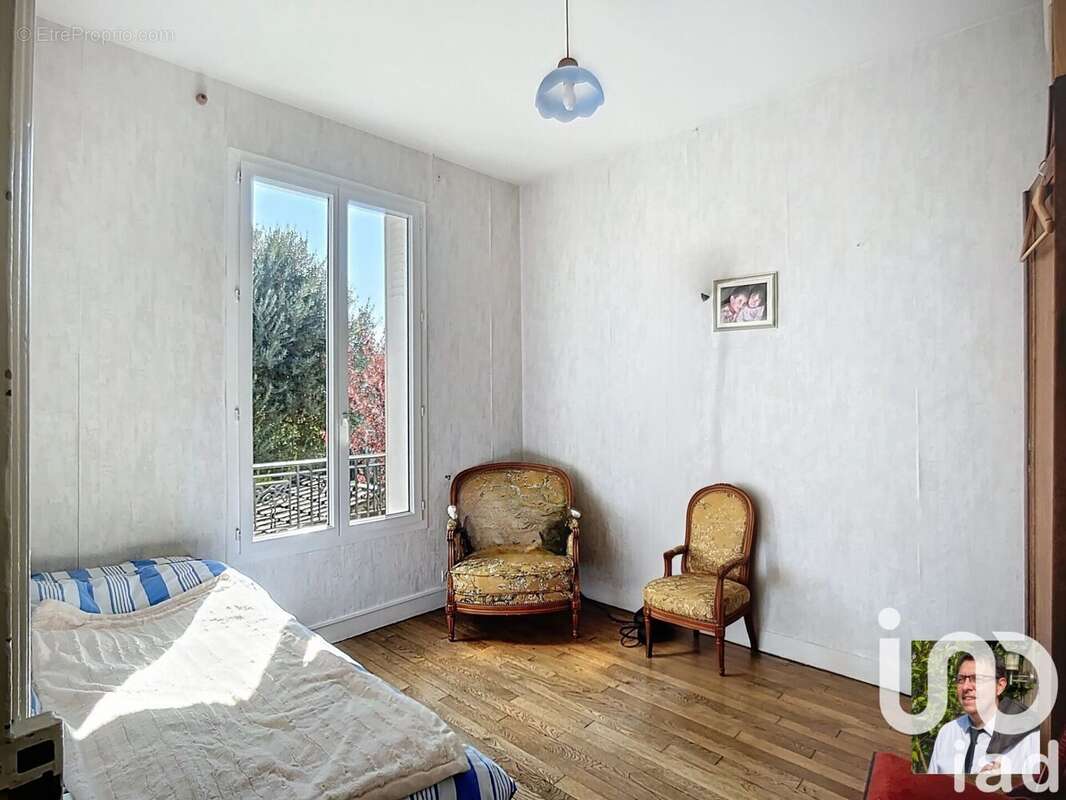 Photo 8 - Maison à VILLENEUVE-LE-ROI