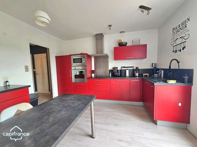 Maison à MONTOURNAIS