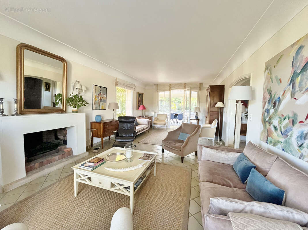 Maison à SAINT-RAPHAEL