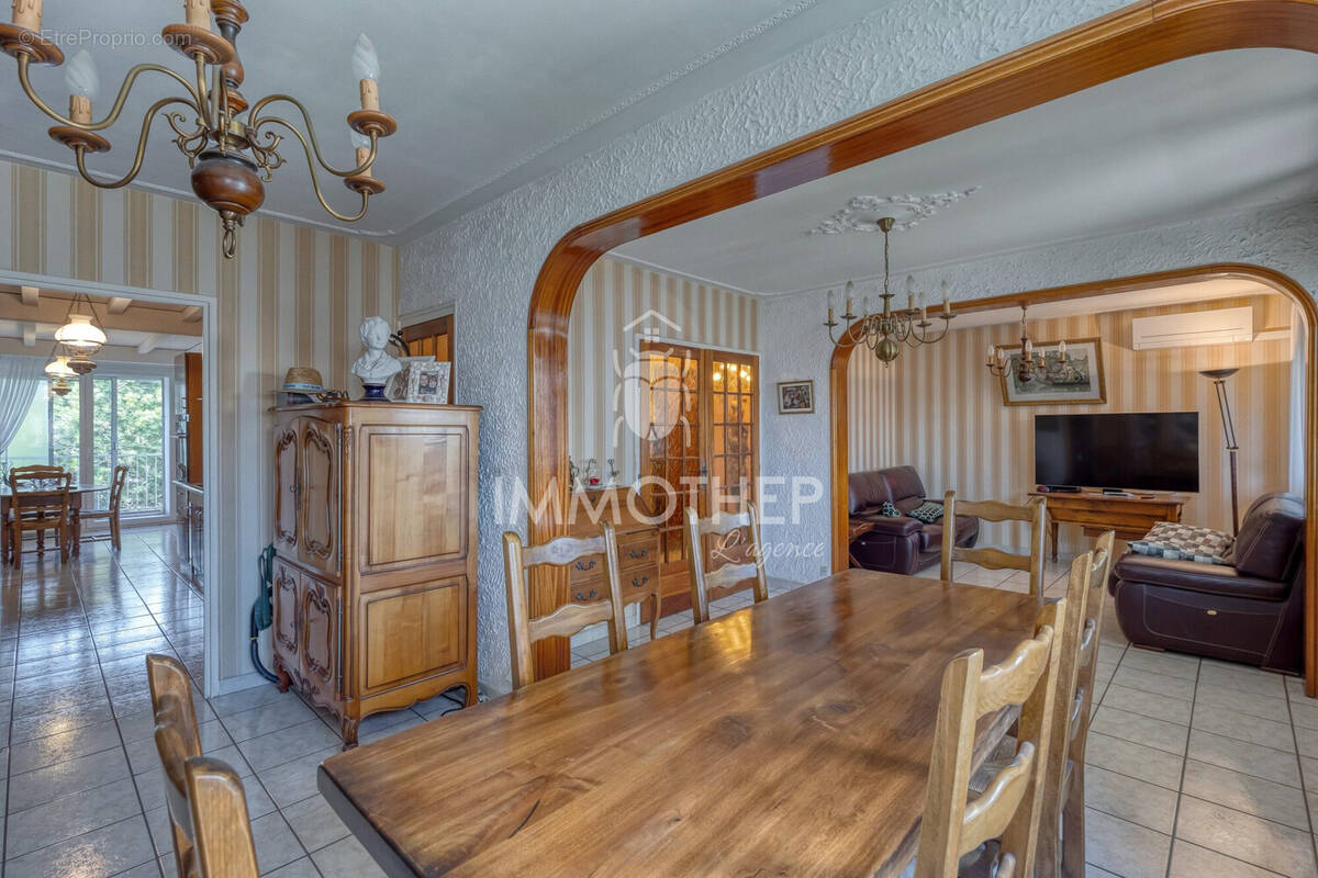 Appartement à ECHIROLLES