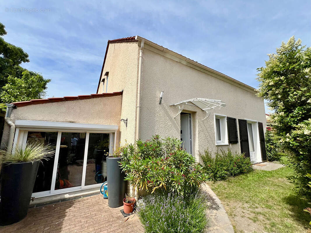 Maison à CONFLANS-SAINTE-HONORINE