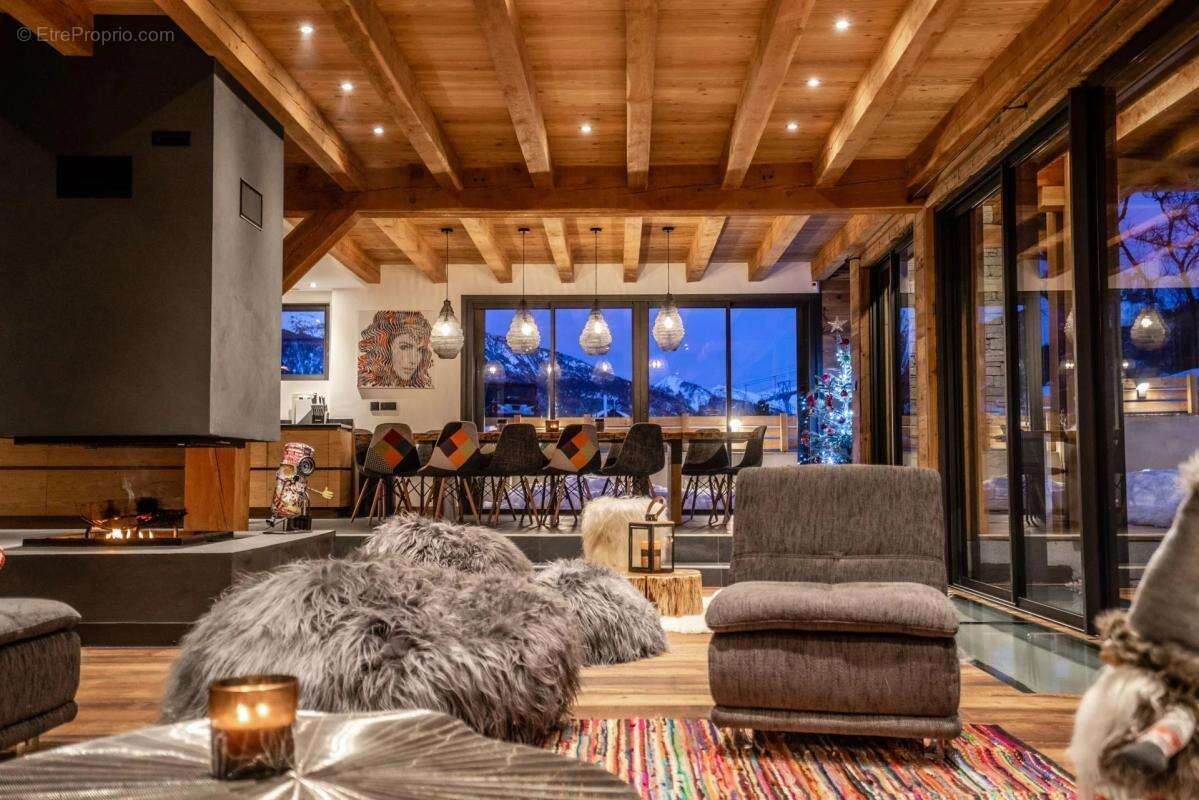 Maison à LA SALLE-LES-ALPES