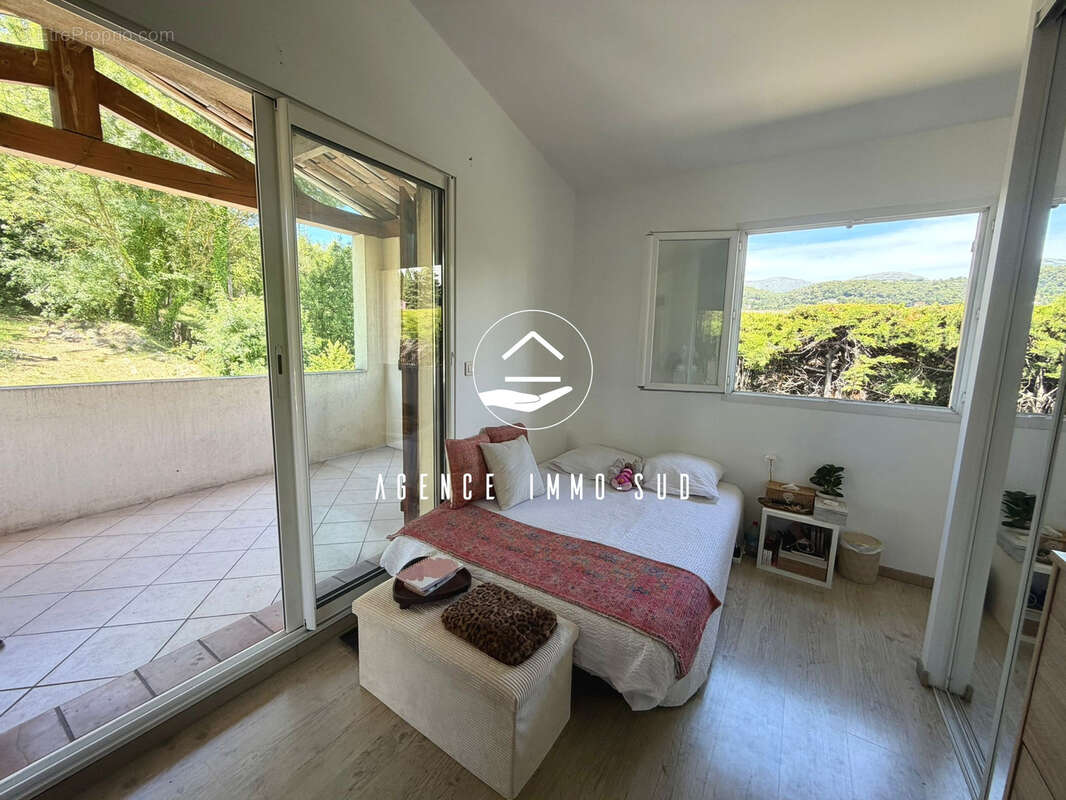 Maison à LA COLLE-SUR-LOUP