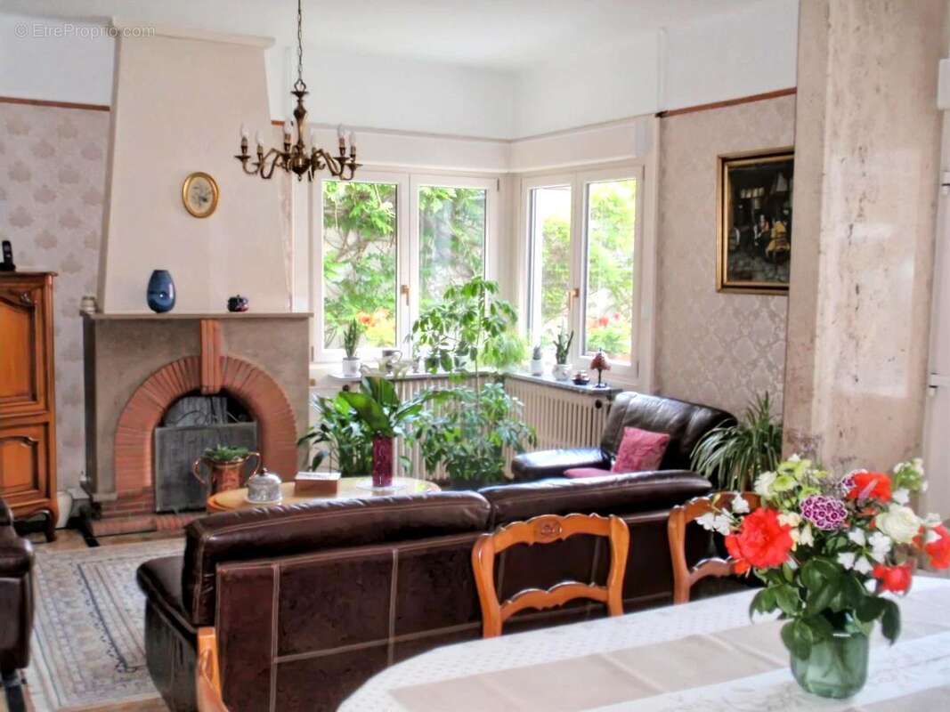 Maison à OIGNIES