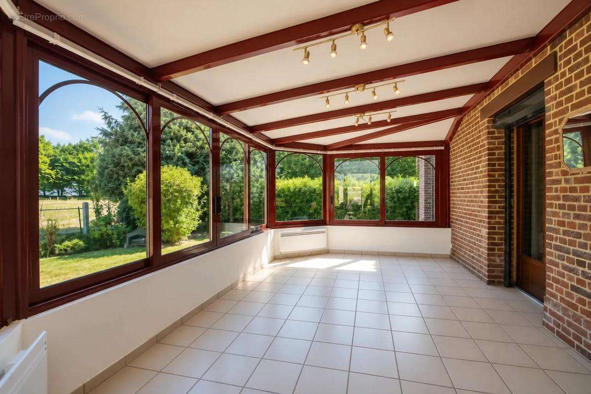 Maison de 5 pièces de 122 m² à La Rue-Saint-Pierre - photo 16