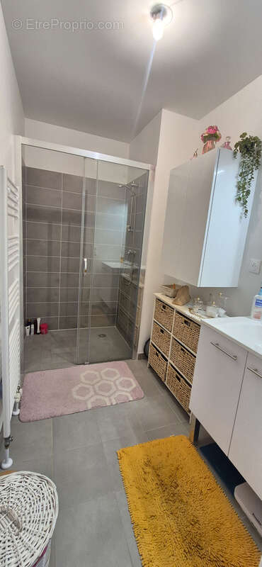 Appartement à ETERVILLE