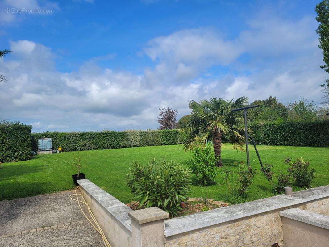 Maison à FONTENAY-LE-COMTE