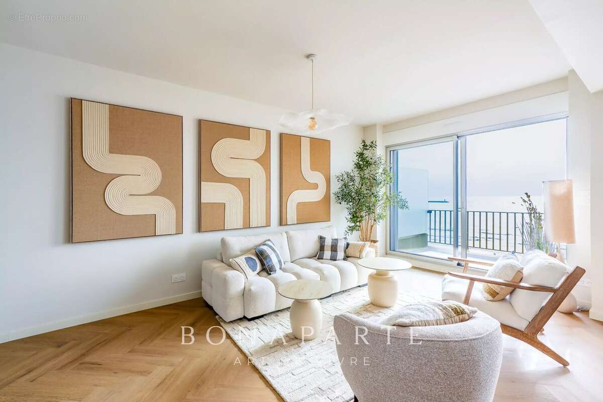 Face mer/ dernier etage/ 3 chambres/ terrasse/ parkings - photo 4