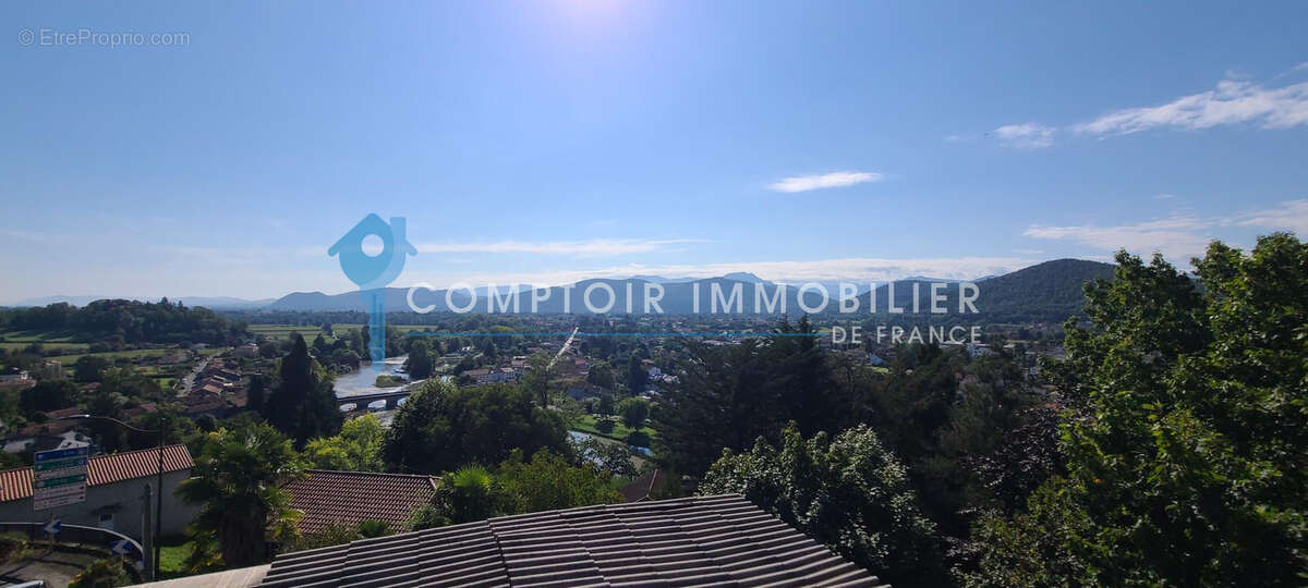 Appartement à MONTREJEAU