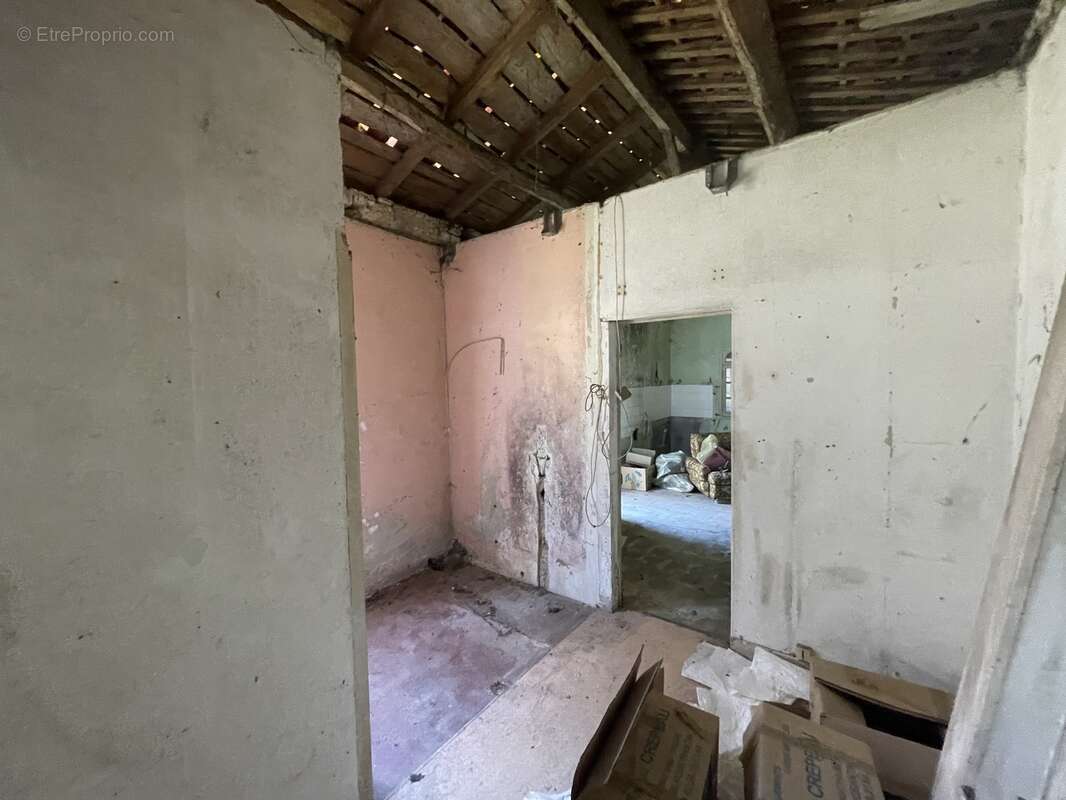 Maison à TRIAC-LAUTRAIT