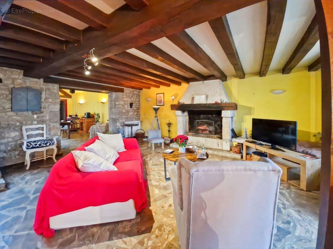 Maison à PRASVILLE