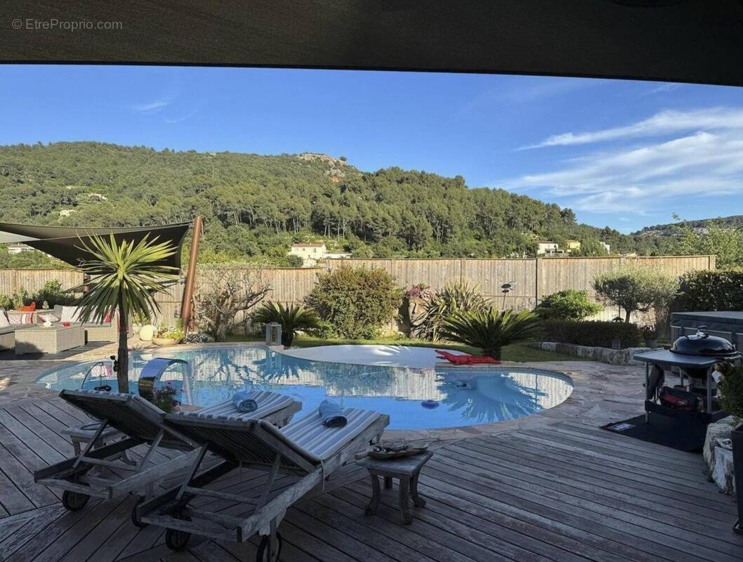 Photo 1 - Maison à SAINT-CYR-SUR-MER