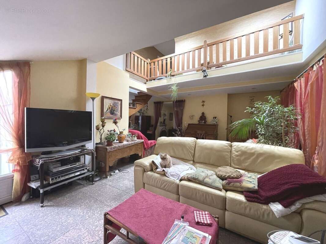 Maison à FONTENAY-SOUS-BOIS