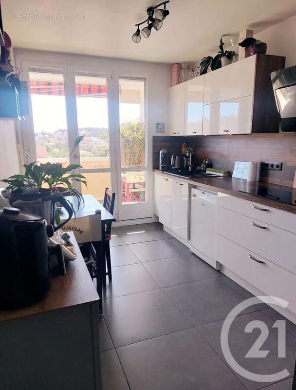 Appartement à LA GARDE