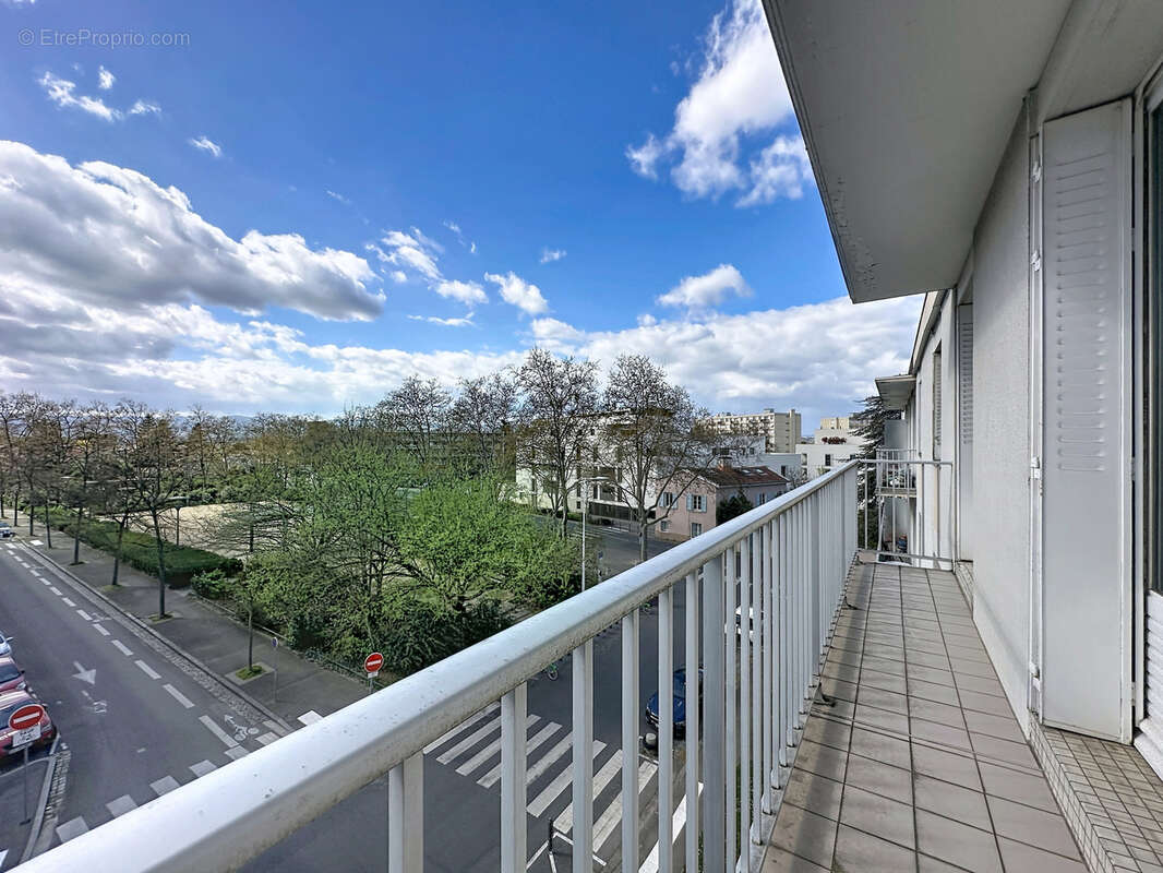 Appartement à LYON-5E
